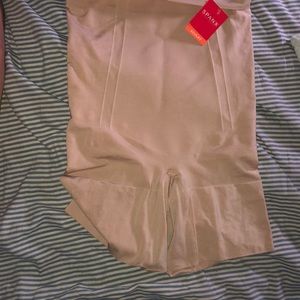 Brand new sculpting spandex